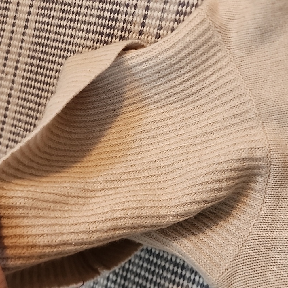 J Crew Turtkeneck Sweater - Picture 5 of 6
